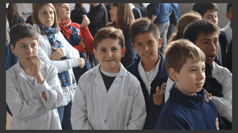 Los chicos de San José de la Esquina, felices de participar de Cultura Más Vos.