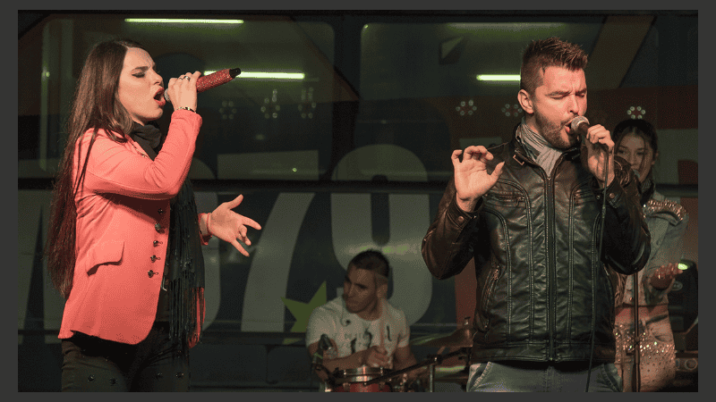 La banda Amapola, cerró la jornada.