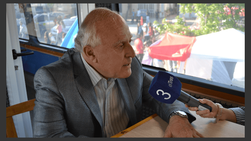 El ex intendente de Rosario presentó este lune el proyecto de presupuesto 2017.