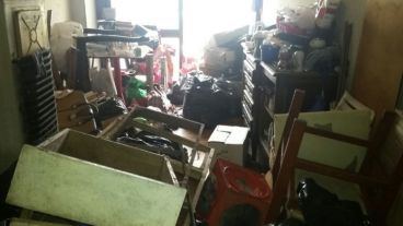 Así lucía el departamento durante el trabajo de limpieza.