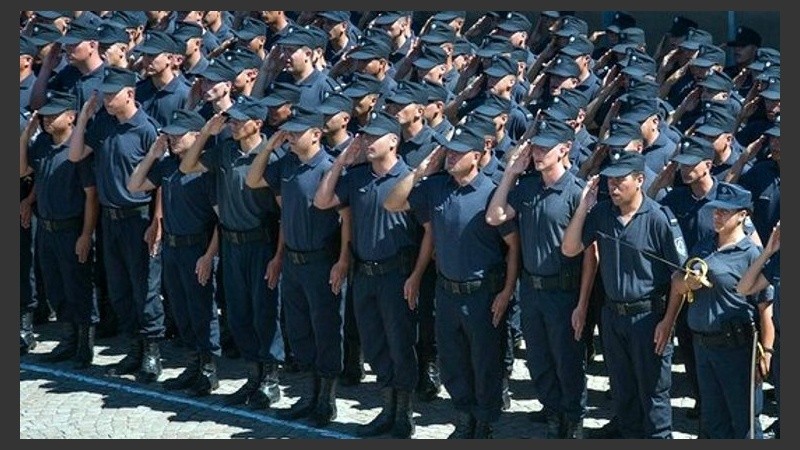 Los interesados en ingresar a la fuerza policial deberán cumplimentar los requisitos.