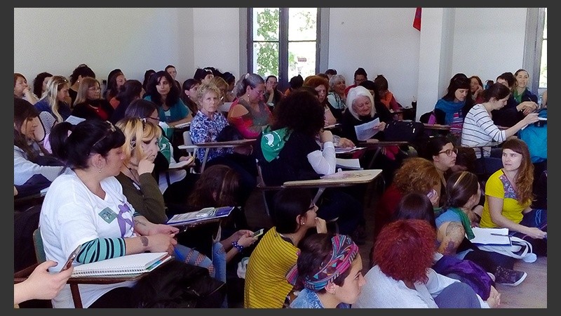 Los talleres se desarrollaron este sábado en facultades, escuela e institutos de Rosario.