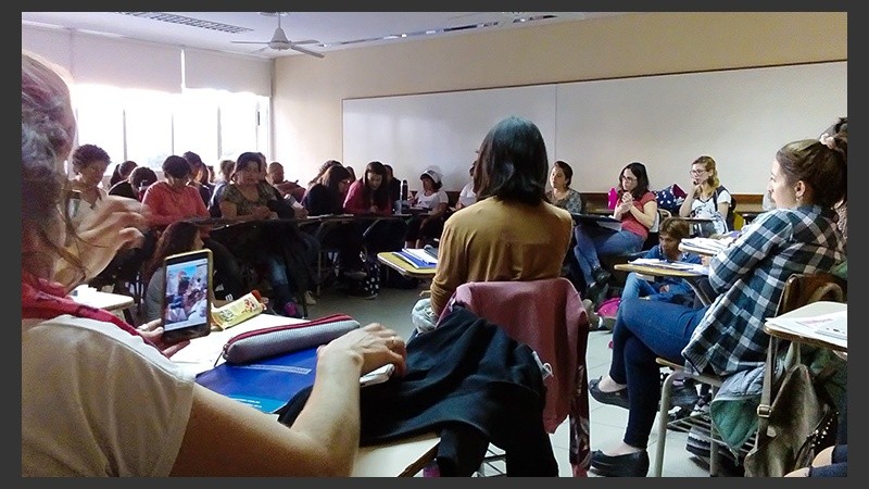 Mujeres solas y organizadas, de distintas edades, de la Argentina y otros países y con diferentes realidades socieconómicas.