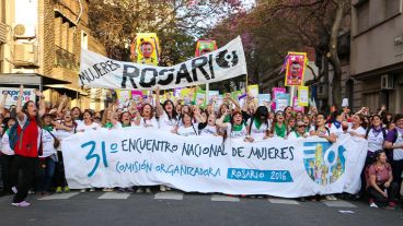 Postales de la multitudinaria marcha en Rosario. (Alan Monzón/Rosario3.com)