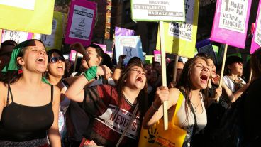 Postales de la multitudinaria marcha en Rosario. (Alan Monzón/Rosario3.com)