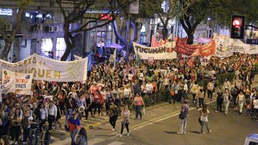 Postales de la multitudinaria marcha en Rosario. (Alan Monzón/Rosario3.com)