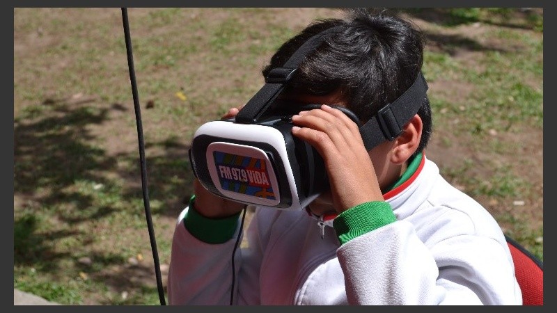 Los niños casildenses experimentaron con los juegos de realidad virtual.