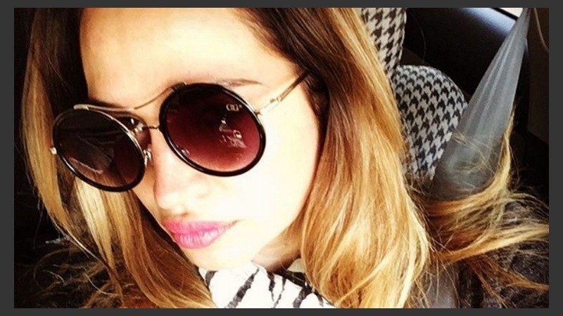 La actriz, modelo y escritora eligió una bikini para el encuentro con la masa de agua tibia.