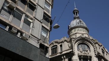 Edificios emblemáticos como el de La Favorita se encuentra dentro de la zona de obras. (Alan Monzón/Rosario3.com)
