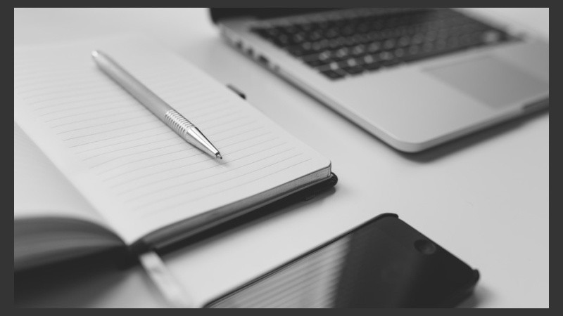 El trámite se deberá iniciar exclusivamente por internet completando e imprimiendo un formulario online.