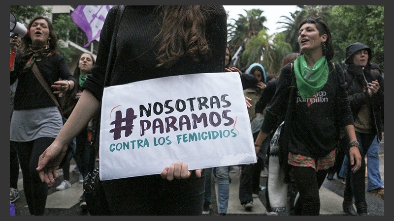La marcha se inició en plaza san Martín y terminó en los Tribunales Provinciales. (Alan Monzón/Rosario3.com)