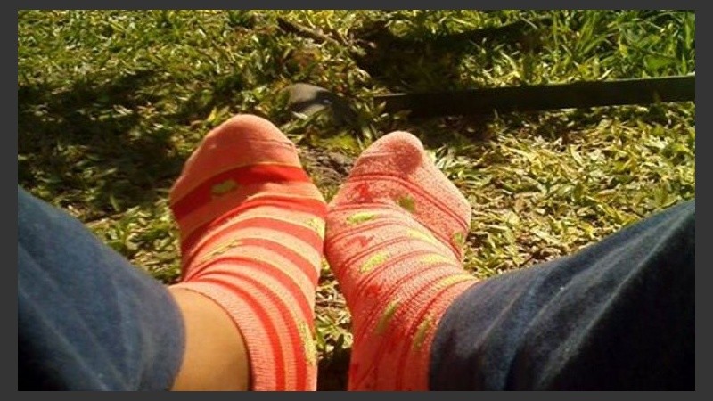 Al sol, en soquetes.