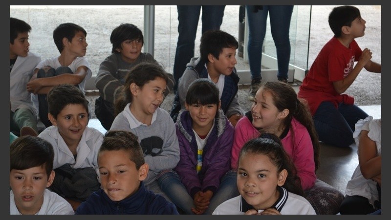 Los chicos de Puerto General San Martín disfrutaron de un día distinto en Cultura Más Vos.