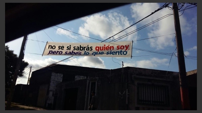 No se si sabrás quién soy pero sabés lo que siento...