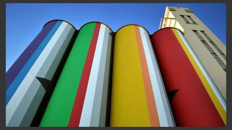 La 12SAR retoma el concepto de independencia para ponerlo en relación y en tensión con el arte, las producciones, las declaraciones y manifestaciones.