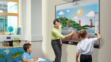 La aplicación está diseñada para que el docente pueda acompañar su labor mediante recursos educativos organizados según las planificaciones.