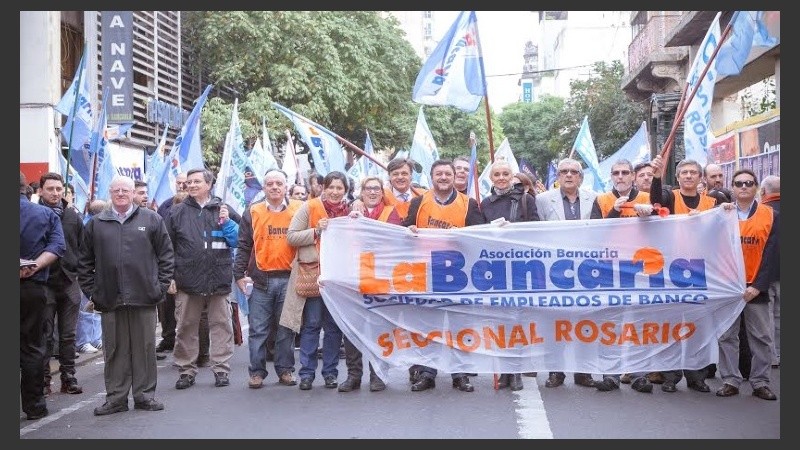 La Bancaria se moviliza al Congreso.