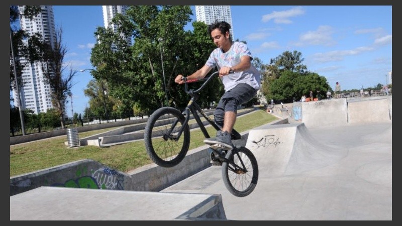 La pista es de acceso libre y gratuito para que todos puedan apropiarse del espacio público.