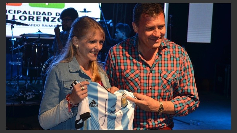 Carina, la ganadora de la camiseta de la selección autografiada por Messi. 