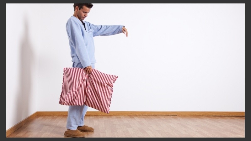 El sonambulismo afecta en torno al 19 % de la población.