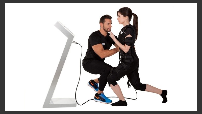 El deporte prolifera en los gimnasios con esfuerzo propio y controlado por especialistas.