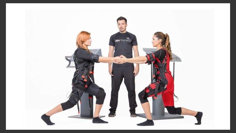 El deporte prolifera en los gimnasios con esfuerzo propio y controlado por especialistas.