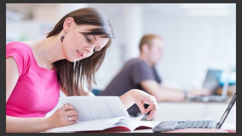 El año pasado se inscribieron a las carreras de la UNR 15.103 nuevos alumnos.