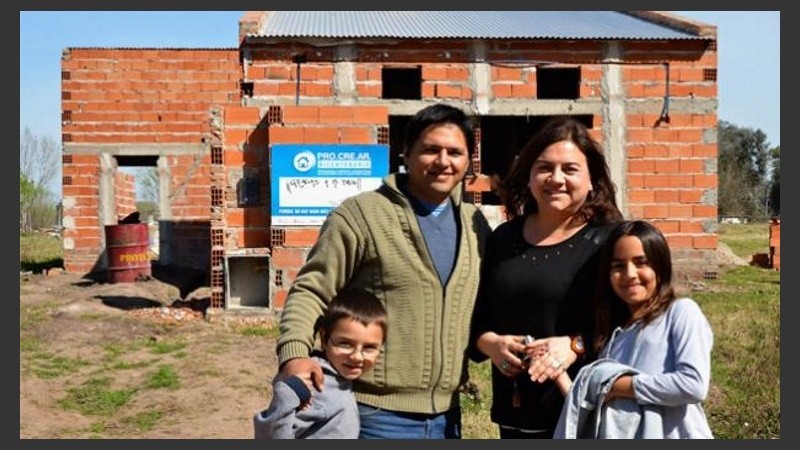 Se relanzó el programa Procrear. 