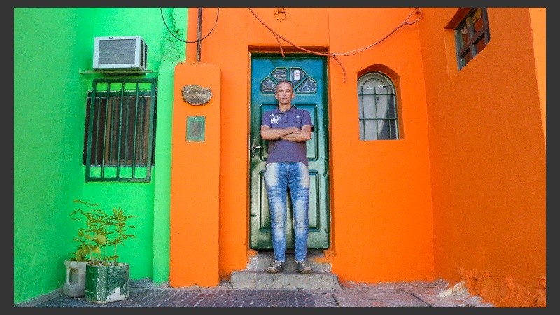 El artista Dante Taparelli fue uno de los que colaboró en la iniciativa.