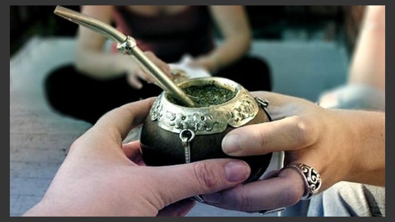 El hábito de matear es incluso previo a  la colonización.