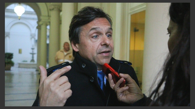 Giuliano: “La GUM debería convertirse en una policía municipal