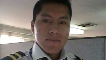 Erwin tiene 25 años y es oriundo de Cochabamba.