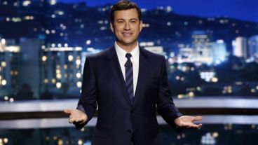 El presentador del talkshow "Late Night With Jimmy Kimmel" debutará como maestro de ceremonias de los premios Oscar.