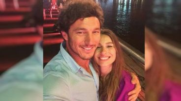 Enamorados y juguetones.