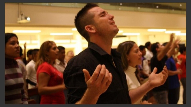 Alrededor de 800 templos evangélicos existen en la ciudad.