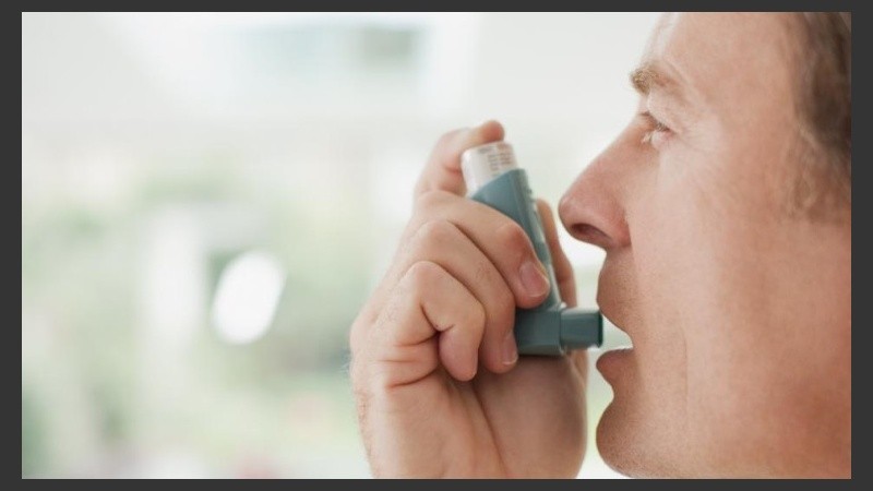 Para los que viajan, es clave llevar la medicación e indicaciones médicas correspondientes.