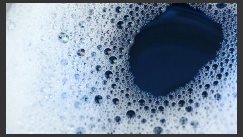 Quedó prohibida la comercialización de jabones líquidos, en barra, espumas y geles que contengan ocho sustancias.