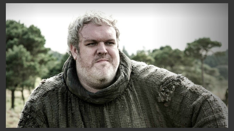 Nairn, como Hodor. 