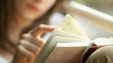 Es fundamental que en la sociedad haya profesionales formados y competentes en áreas de letras.