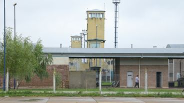 En la cárcel de Piñero también se instalan piletas.