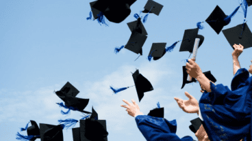 El reconocido empresario y emprendedor norteamericano, Gary Vaynerchuk, asegura que es normal sentirse perdido después de terminar la universidad.