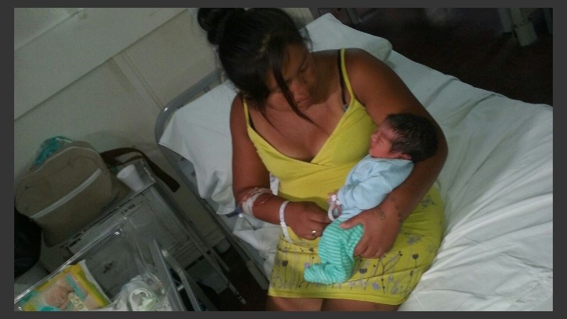 Ciro nació a la 0 hora del domingo.