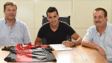 El volante ya fue dirigido por Diego Osella.