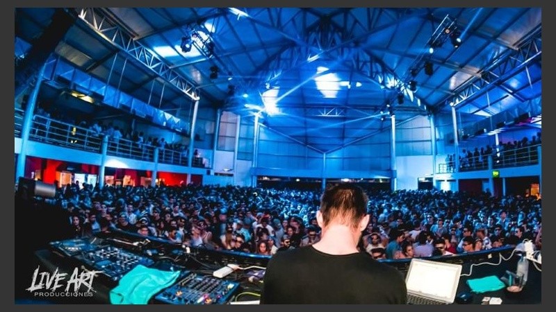 Buscan un mejor control de las fiestas electrónicas.