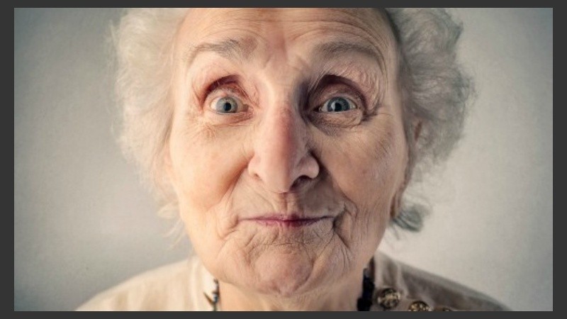 Se trata de personas mayores capacitadas en salud para escuchar y apoyar a pacientes.