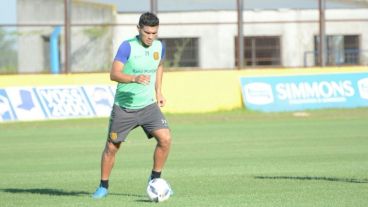 Teo Gutiérrez se presentó en Arroyo Seco.