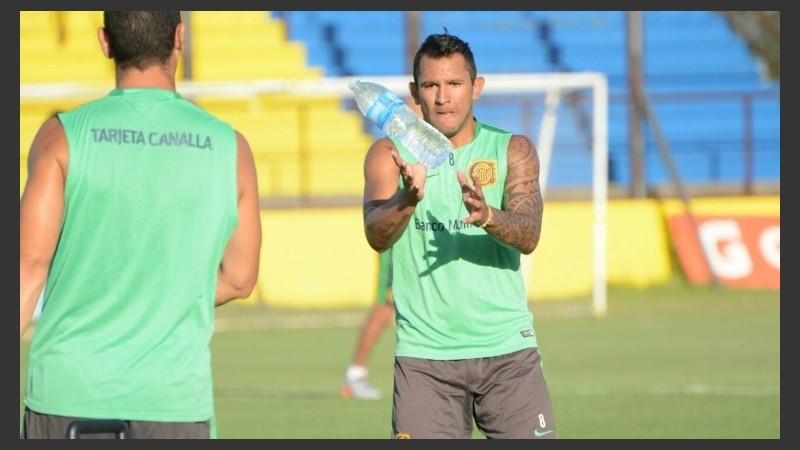 Montoya, pretendido pro varios clubes, iniciando la pretemporada. 