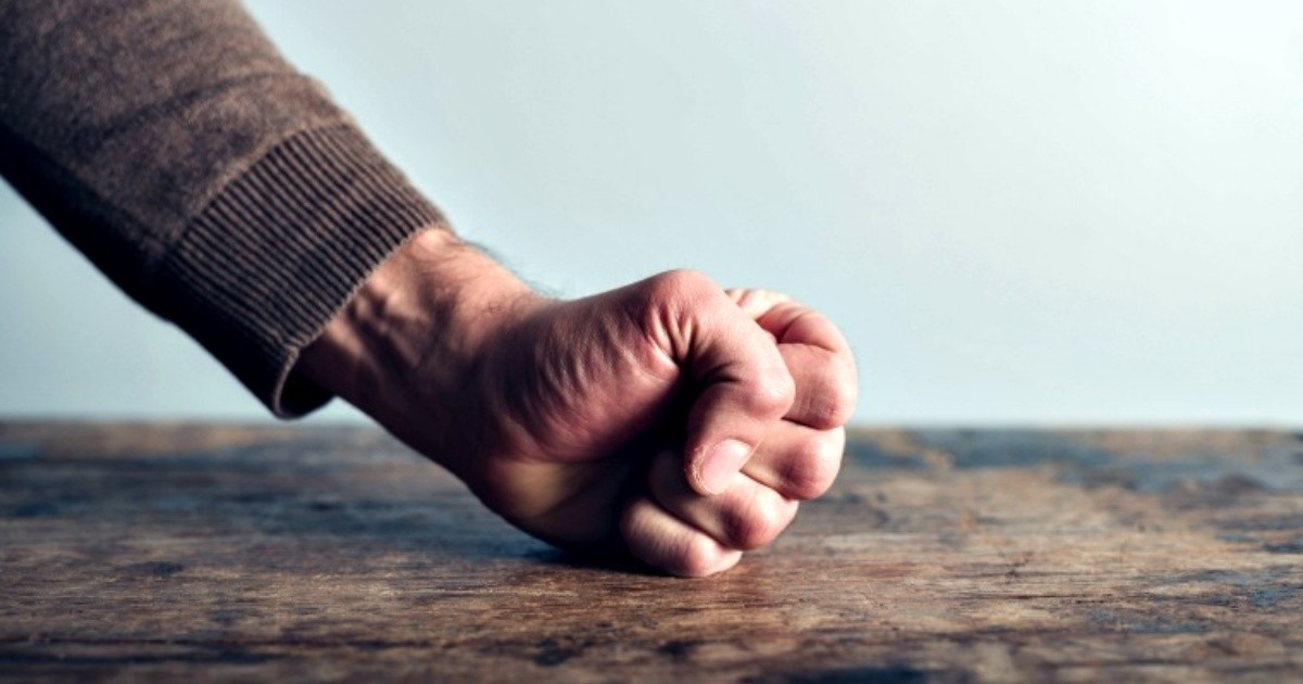 El extraño síndrome de la mano que actúa sola | Rosario3
