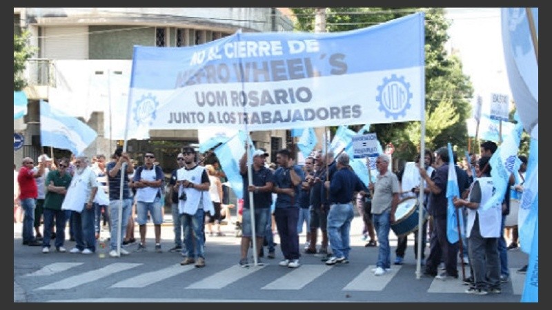 Los trabajadores se movilizaron este viernes.