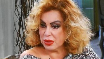 "Le dieron $750 a una chica trans para la cámara oculta.$750 costó destruir mi matrimonio”, dijo Beatriz Salomón.